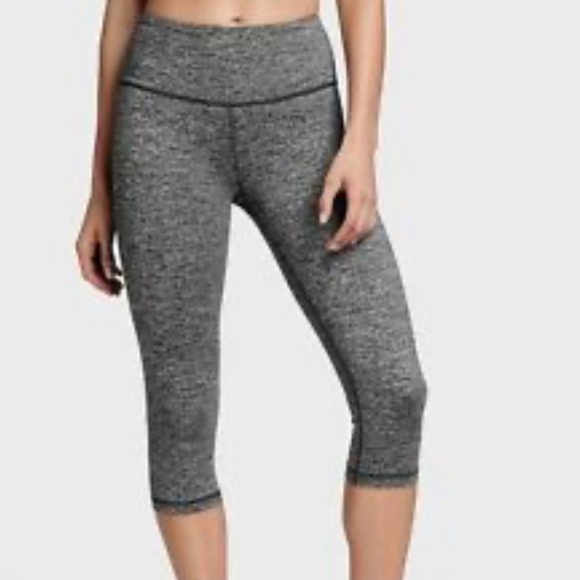 Victoria’s Secret VSX Sexy Sport KNOCKOUT Crop LEGGINGS S - Picture 4 of 11